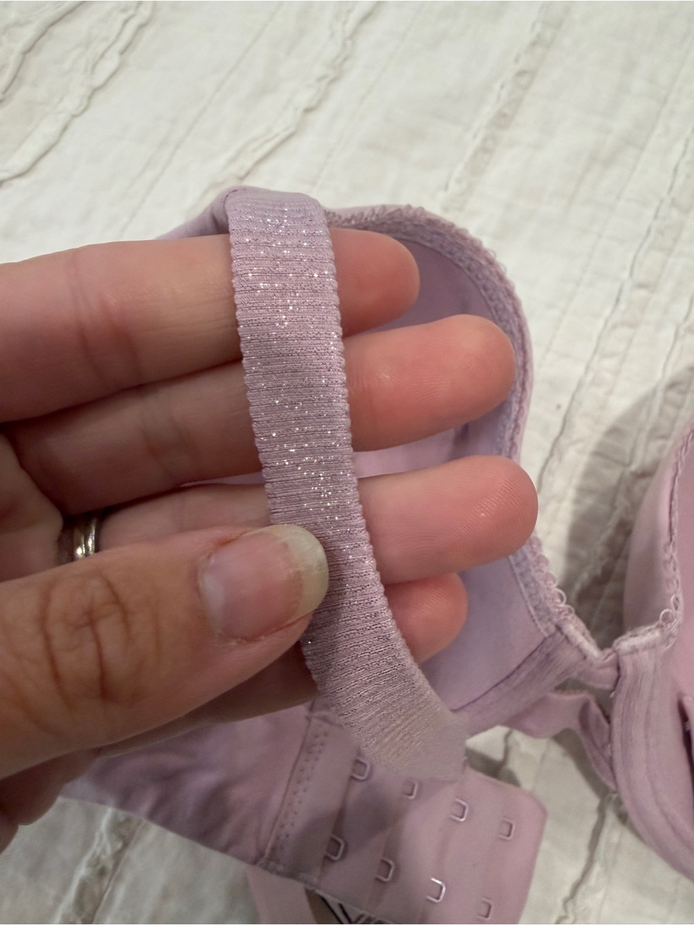 Victoria's Secret Body by Victoria Bra - Light Pinkish Purple - Picture 3 of 3